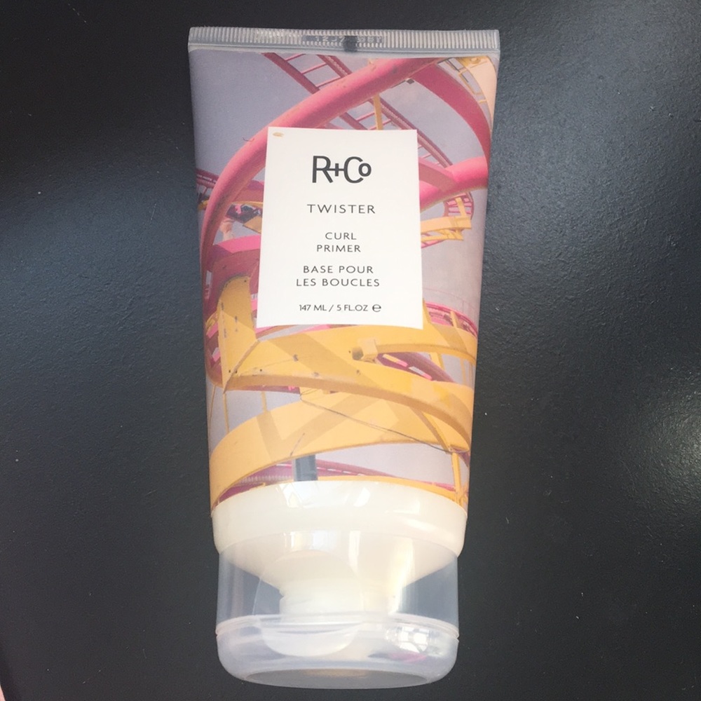 R+Co Twister Curl Primer